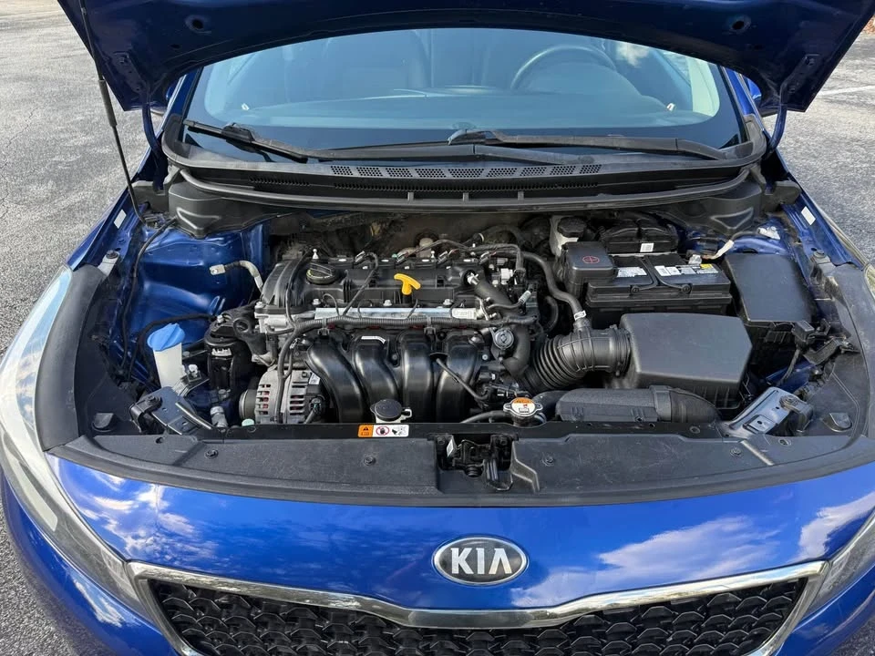2017 Kia Forte - Image 11 of 13