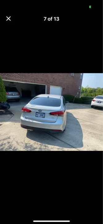 2017 Kia Forte - Image 4 of 12