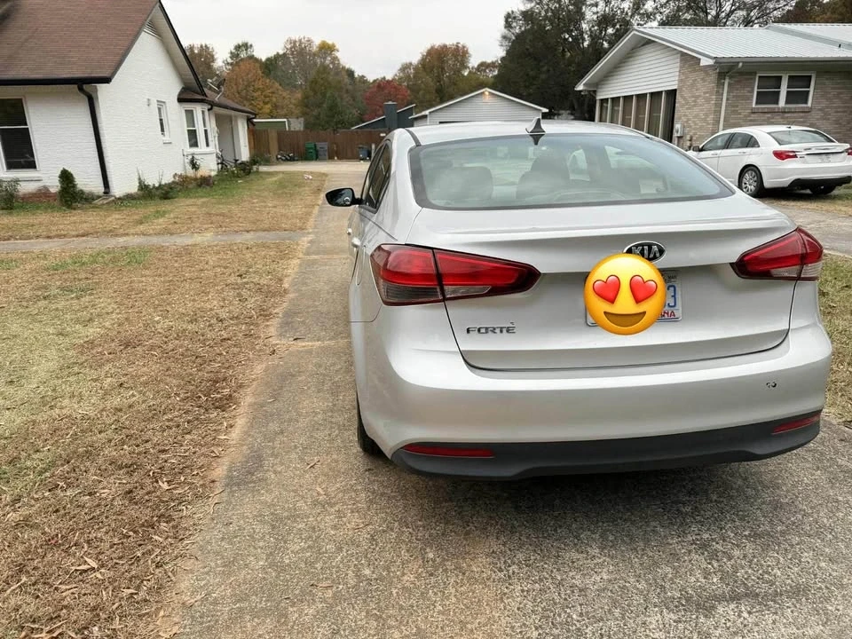 2017 Kia Forte - Image 3 of 20
