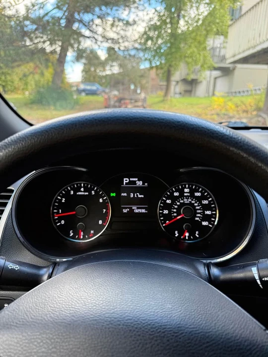 2017 Kia Forte - Image 5 of 7