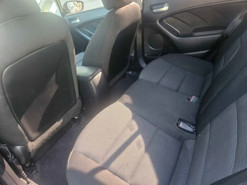 2017 Kia Forte - Image 14 of 16