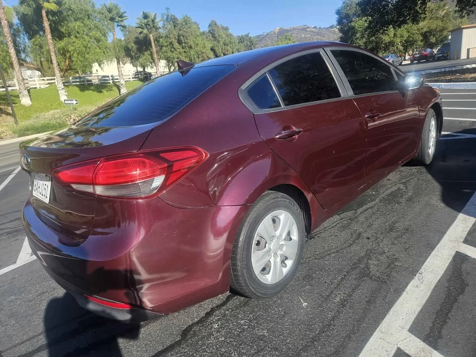 2017 Kia Forte - Image 2 of 16
