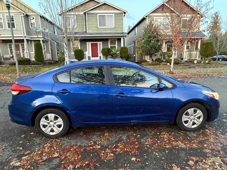 2017 Kia Forte - Image 3 of 6