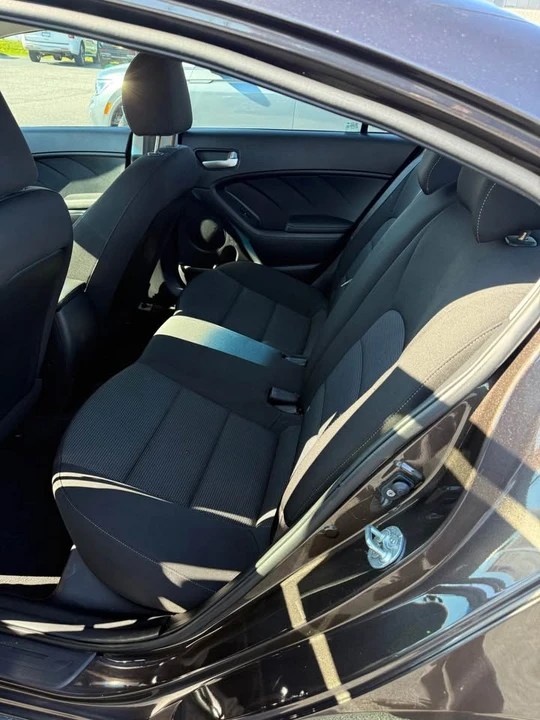 2017 Kia Forte - Image 3 of 3