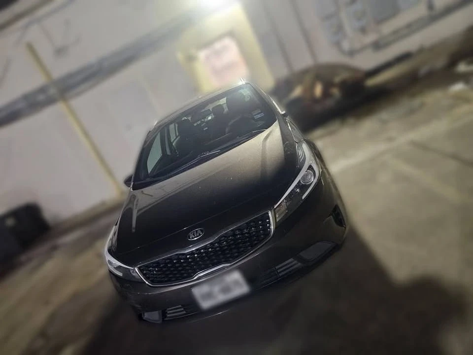 2017 Kia Forte - Image 3 of 4