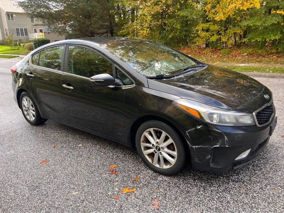2017 Kia Forte - Image 2 of 5