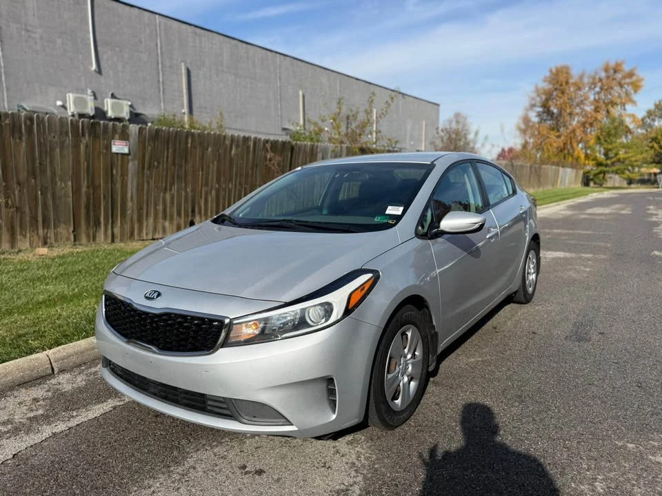 2017 Kia Forte - Image 8 of 8