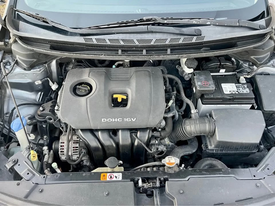 2017 Kia Forte - Image 12 of 13