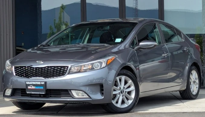 2017 Kia Forte - Image 2 of 9