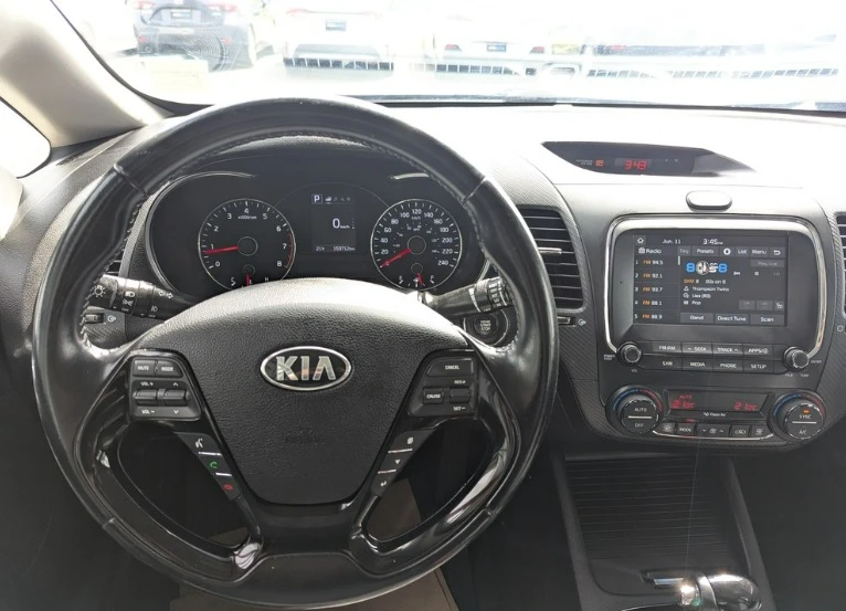 2017 Kia Forte - Image 7 of 9