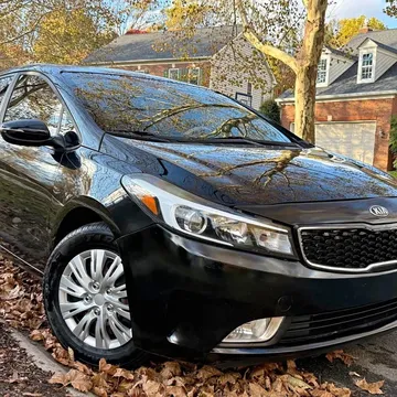 2017 Kia Forte5