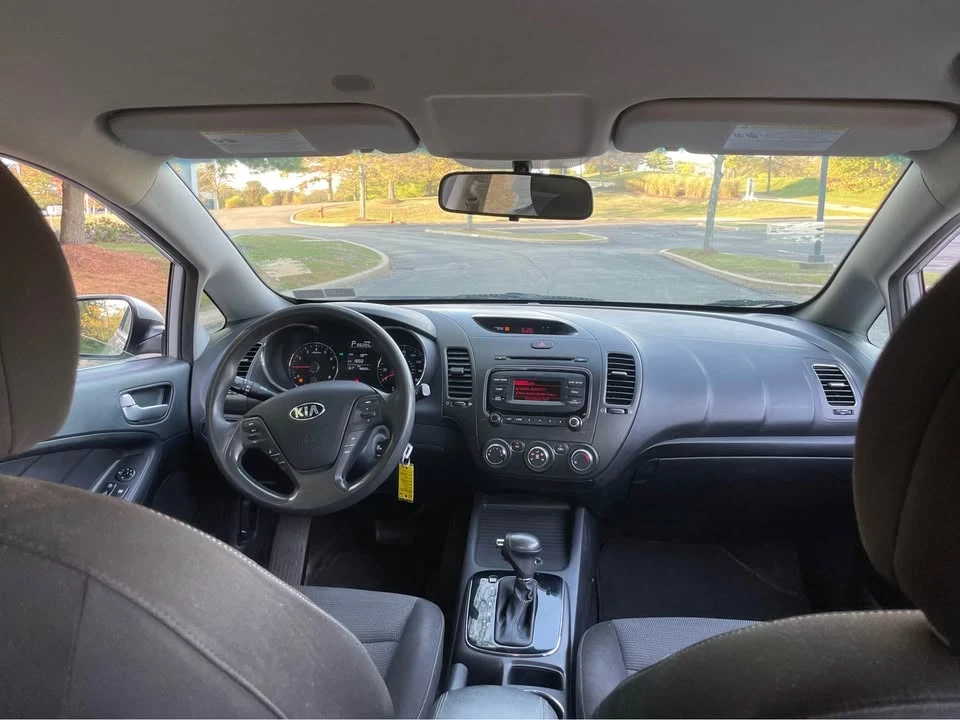 2017 Kia Forte - Image 17 of 17