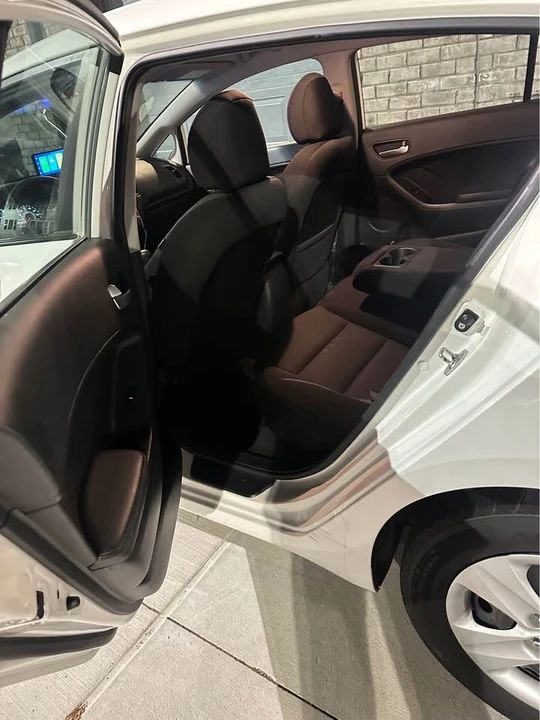 2017 Kia Forte - Image 12 of 12