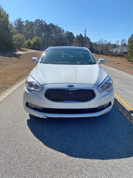2017 Kia K900 Sedan