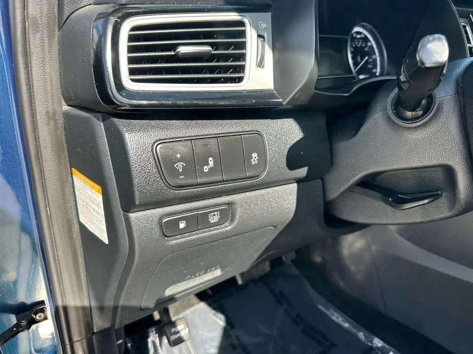 2017 Kia Niro - Image 19 of 20