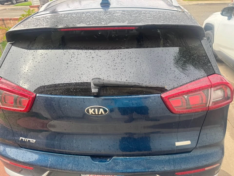 2017 Kia Niro - Image 4 of 5