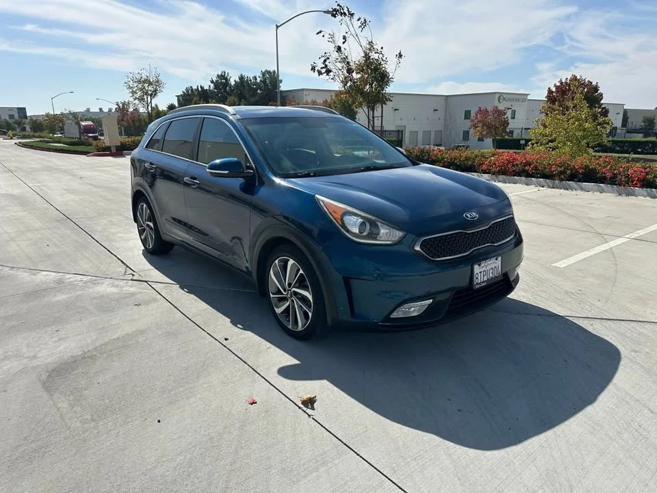 2017 Kia Niro - Image 8 of 20