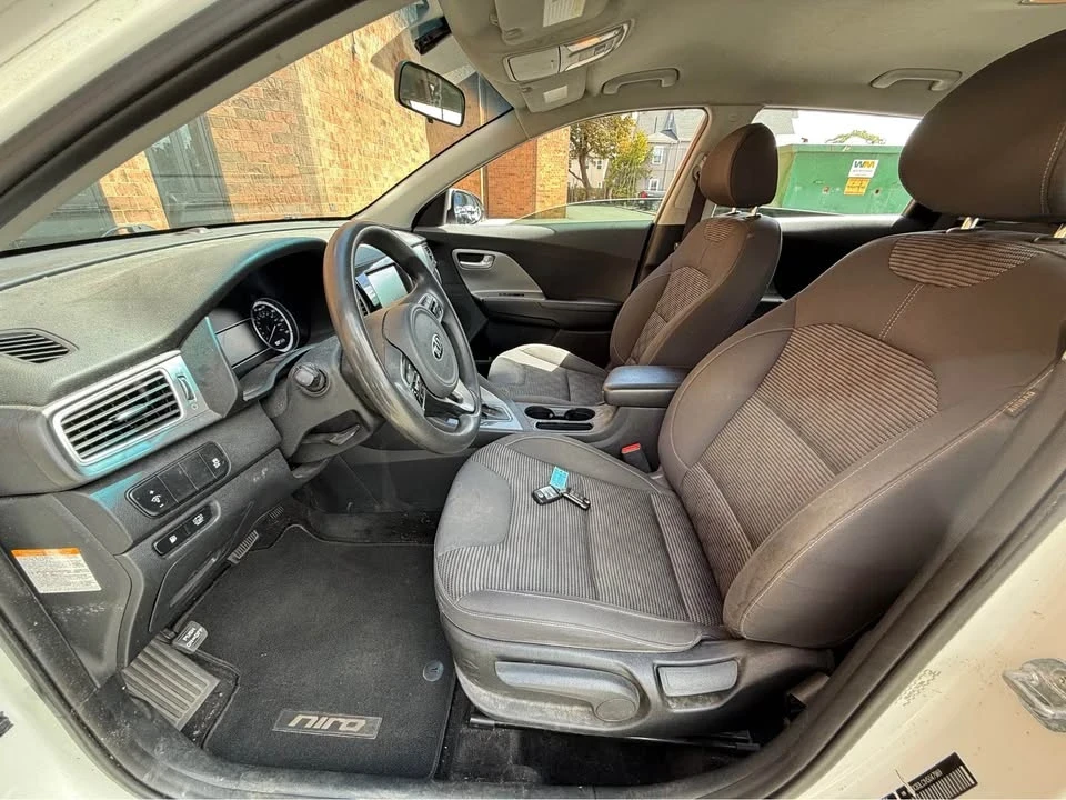 2017 Kia Niro - Image 6 of 18