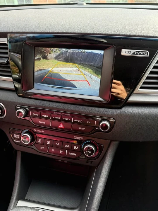 2017 Kia Niro - Image 5 of 18