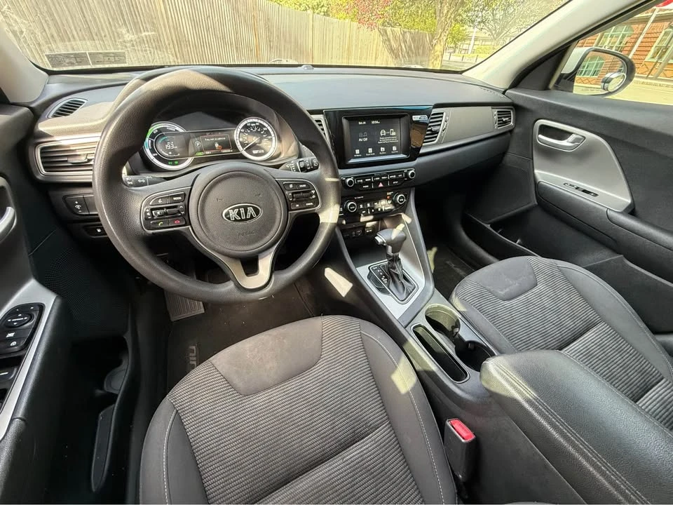 2017 Kia Niro - Image 5 of 18