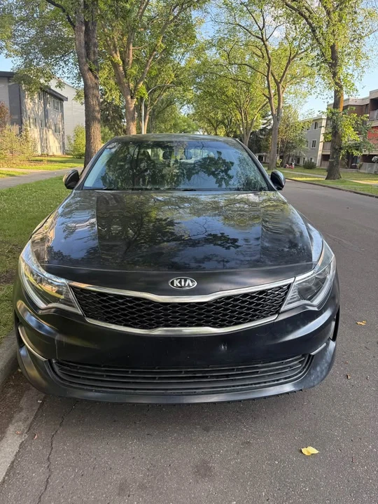 2017 Kia Optima/K5 - Image 2 of 3