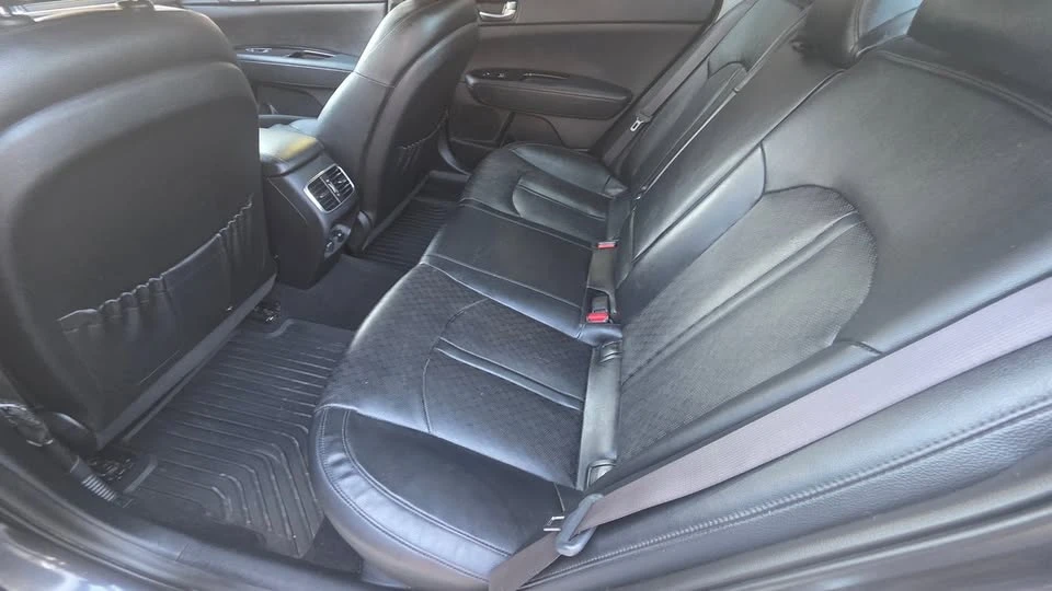 2017 Kia Optima/K5 - Image 6 of 16