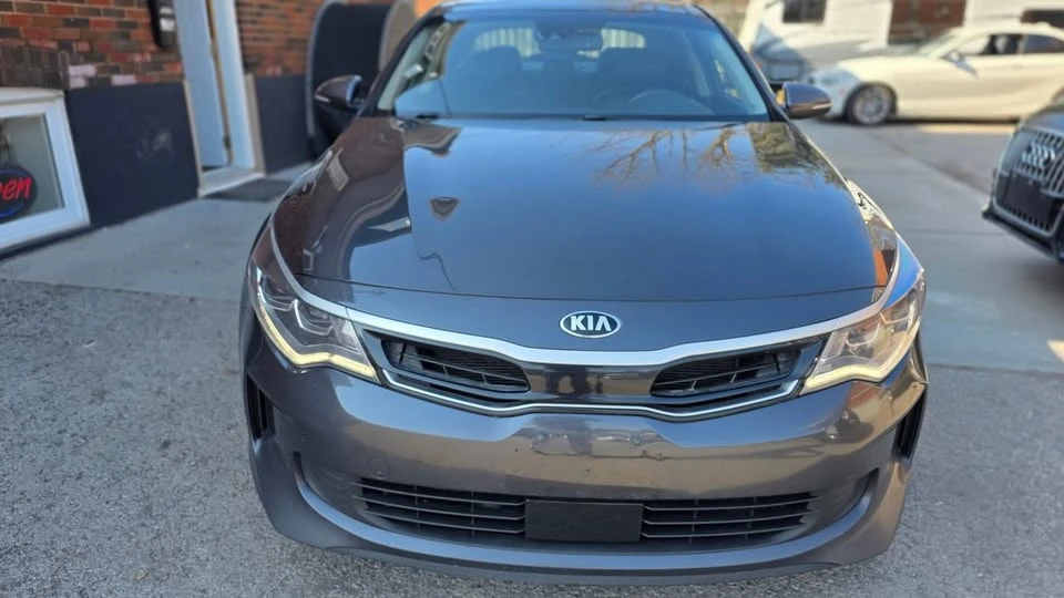 2017 Kia Optima/K5 - Image 16 of 16