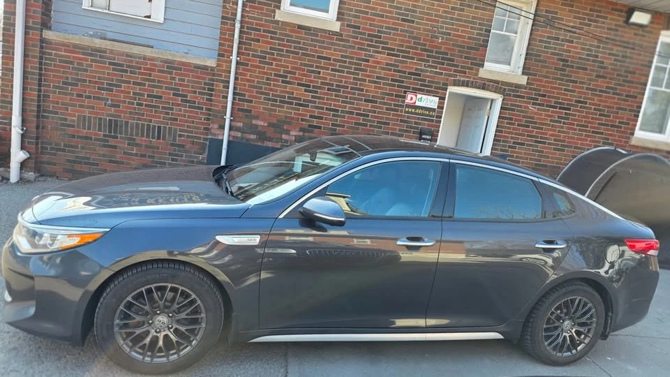 2017 Kia Optima/K5 - Image 13 of 16