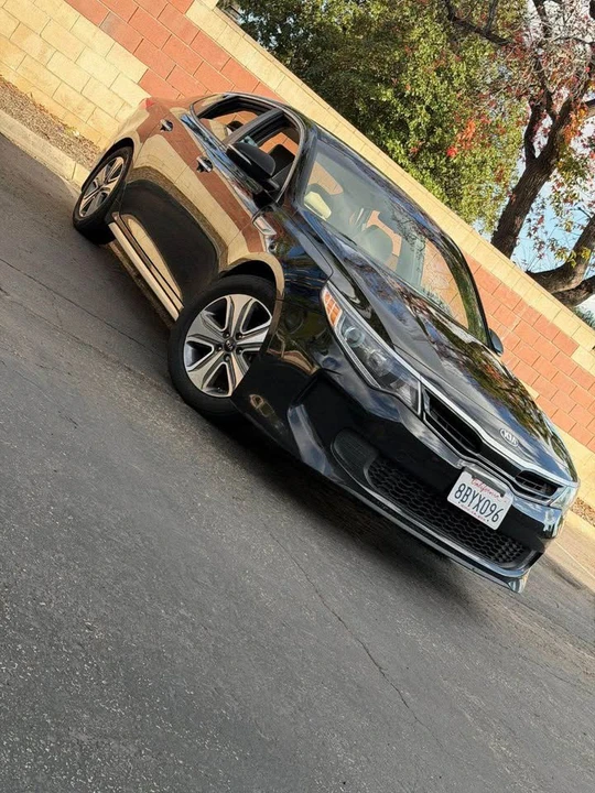 2017 Kia Optima/K5 - Image 6 of 19
