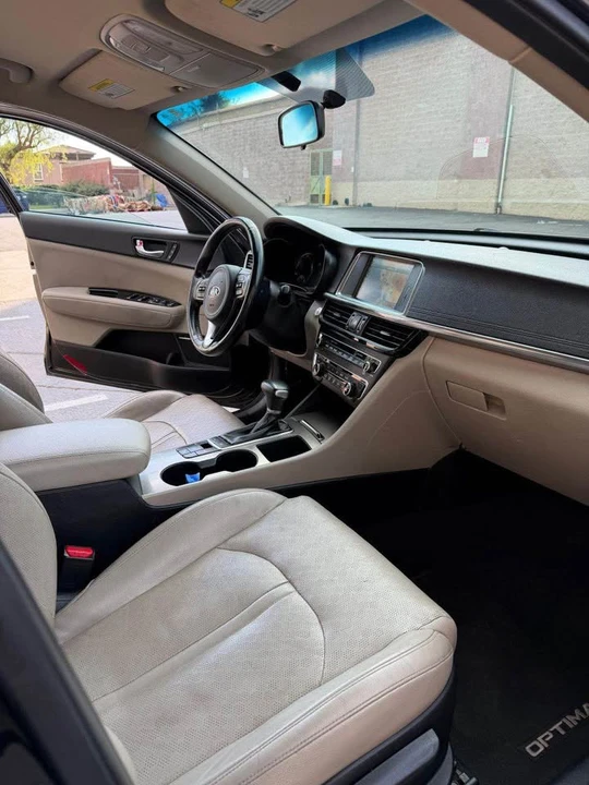 2017 Kia Optima/K5 - Image 16 of 19