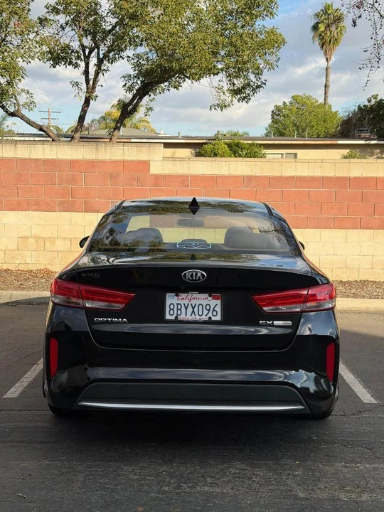 2017 Kia Optima/K5 - Image 14 of 19