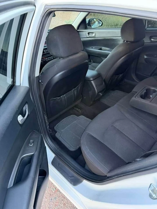 2017 Kia Optima/K5 - Image 7 of 10