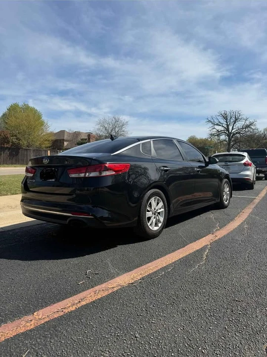 2017 Kia Optima/K5 - Image 6 of 6