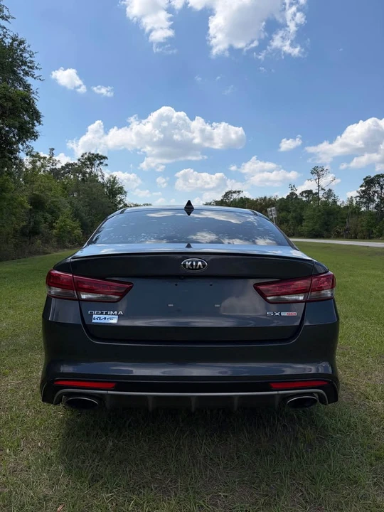 2017 Kia Optima/K5 - Image 5 of 17