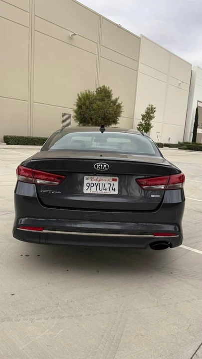 2017 Kia Optima/K5 - Image 5 of 14