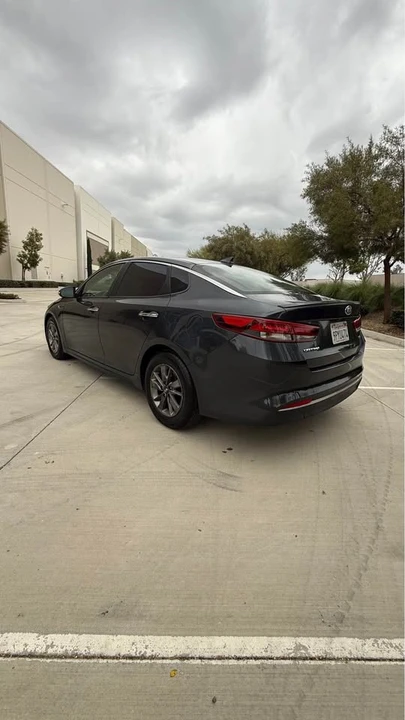 2017 Kia Optima/K5 - Image 6 of 14