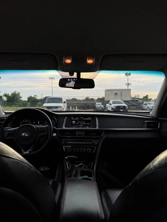2017 Kia Optima/K5 - Image 6 of 6