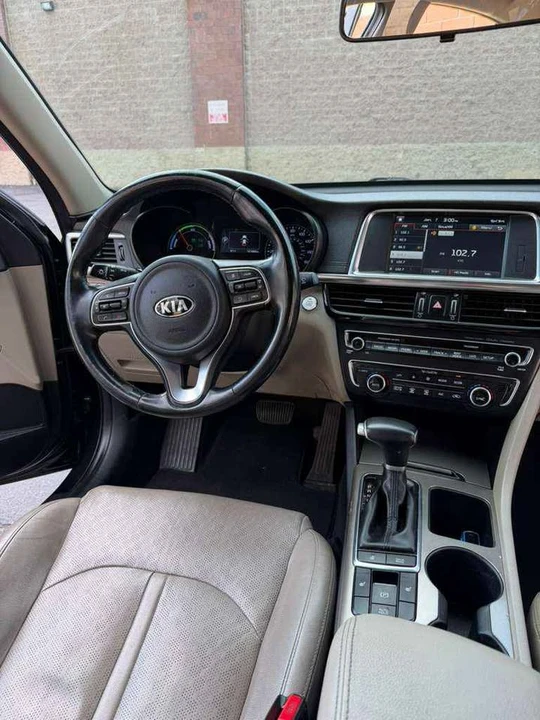 2017 Kia Optima/K5 - Image 6 of 20