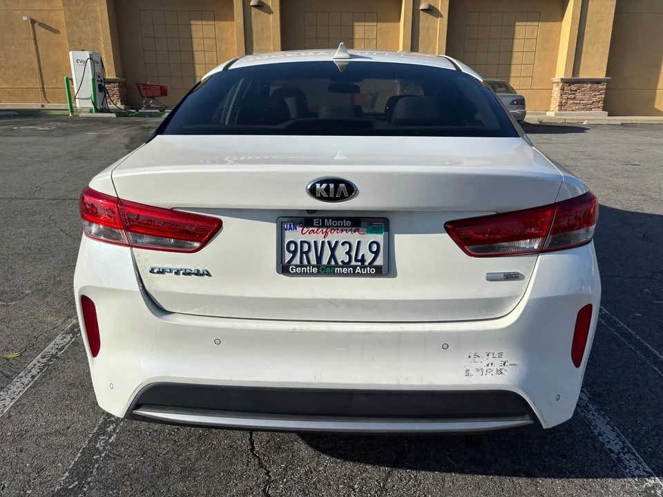 2017 Kia Optima/K5 - Image 2 of 10