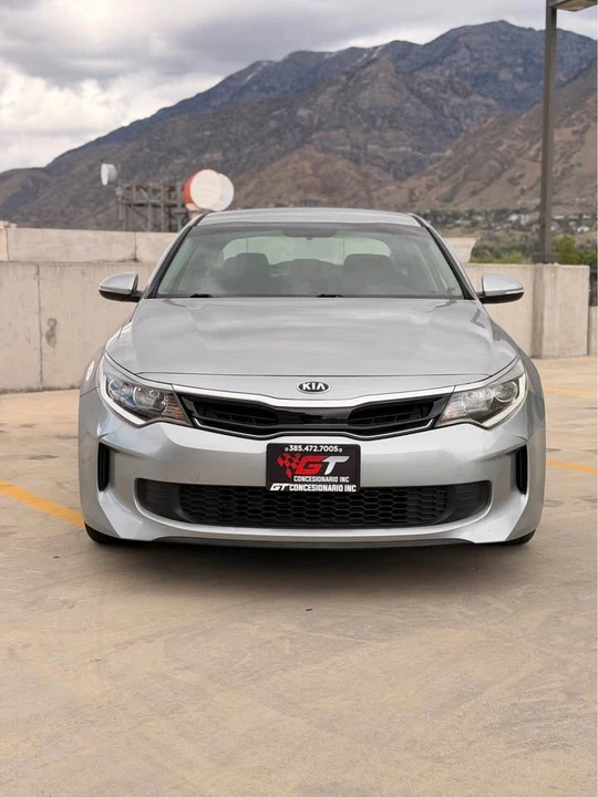 2017 Kia Optima/K5 - Image 13 of 19