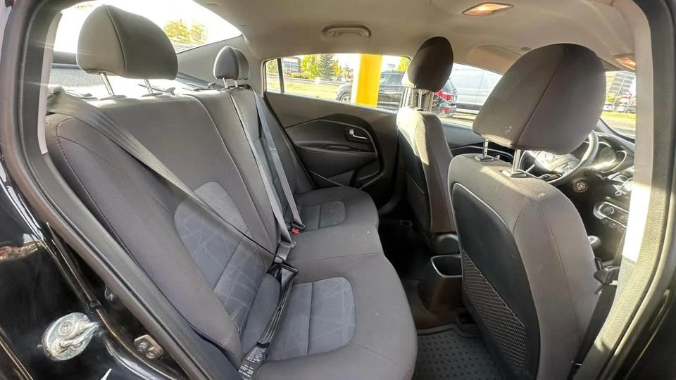 2017 Kia Rio - Image 8 of 12