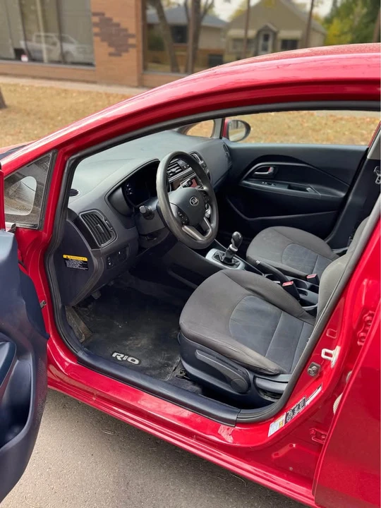 2017 Kia Rio - Image 7 of 9