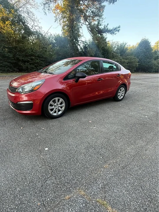 2017 Kia Rio - Image 2 of 15