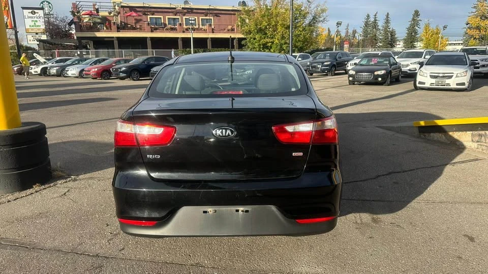 2017 Kia Rio - Image 4 of 12