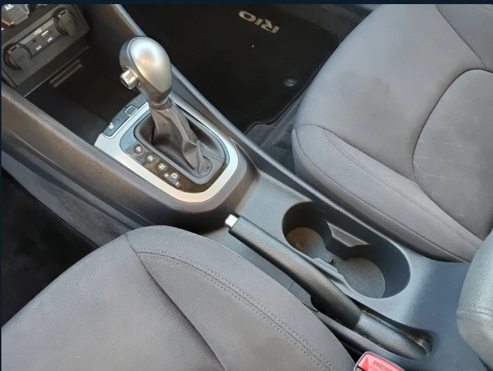 2017 Kia Rio - Image 14 of 15