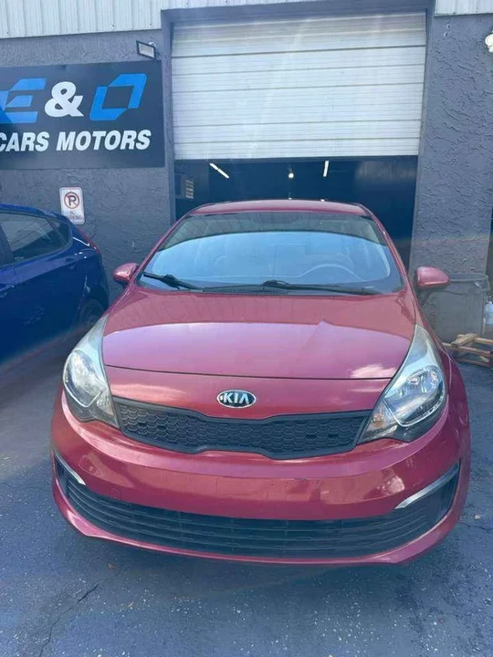 2017 Kia Rio - Image 2 of 18