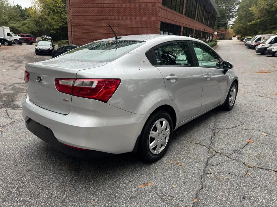 2017 Kia Rio - Image 3 of 12