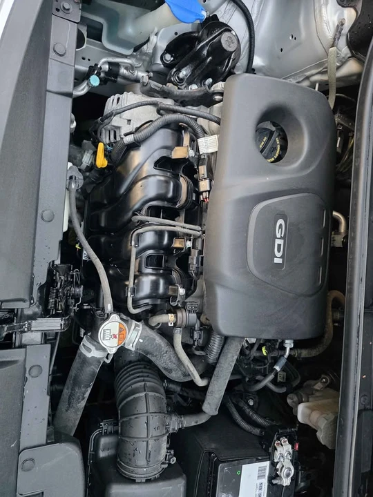 2017 Kia Rio - Image 10 of 14