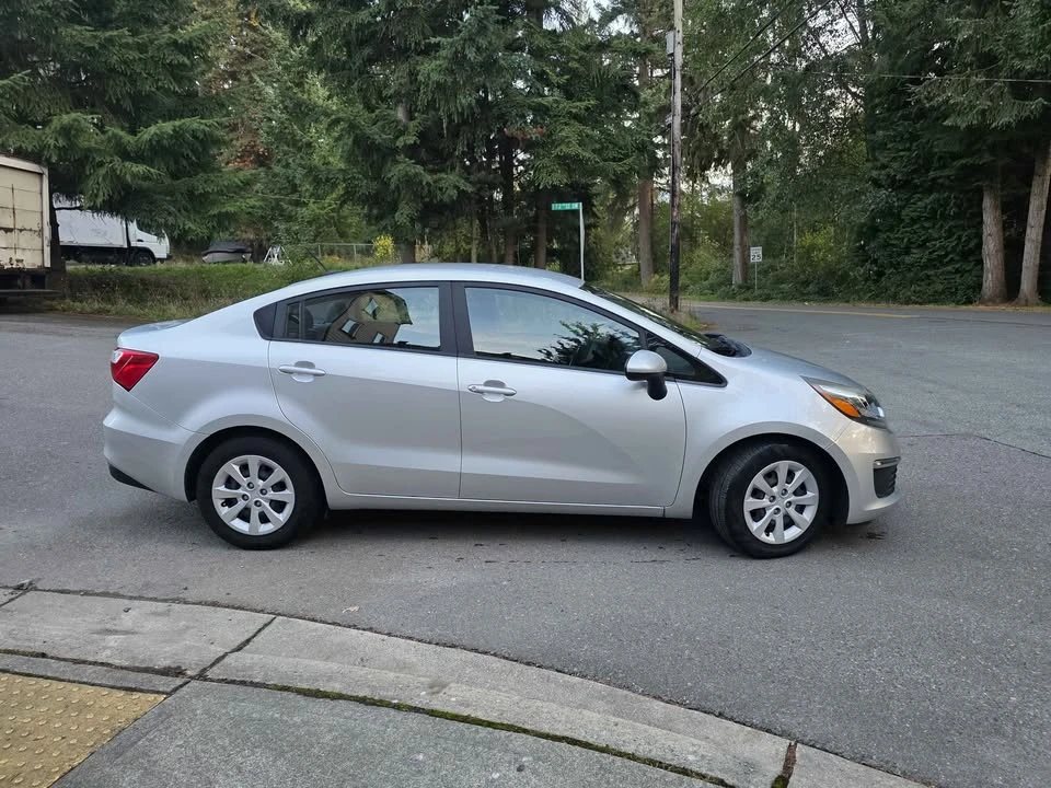 2017 Kia Rio - Image 3 of 14