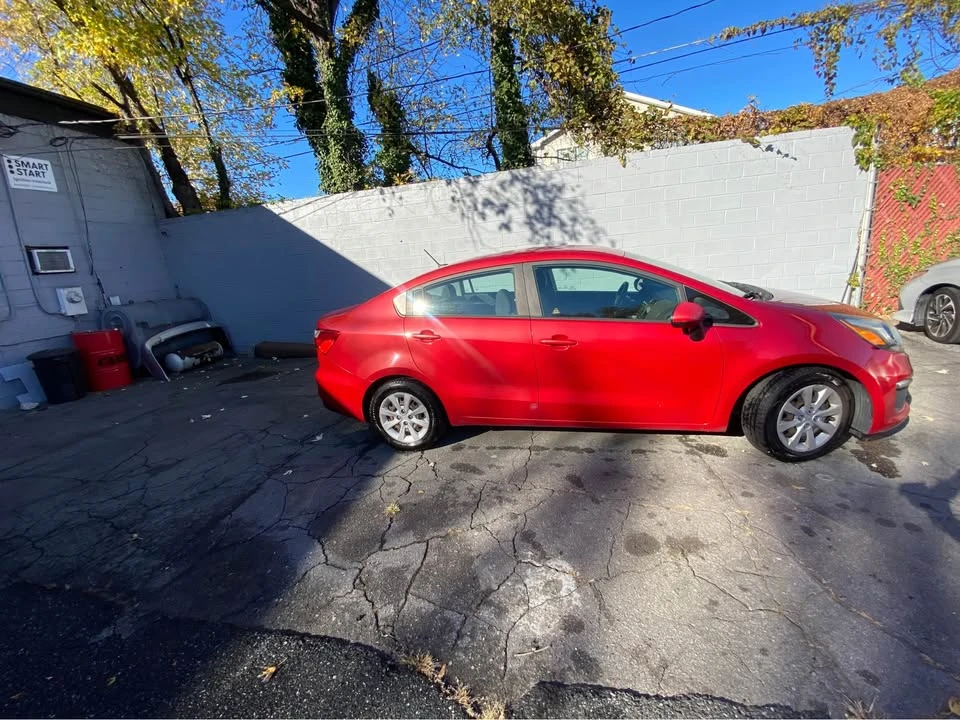 2017 Kia Rio - Image 7 of 11